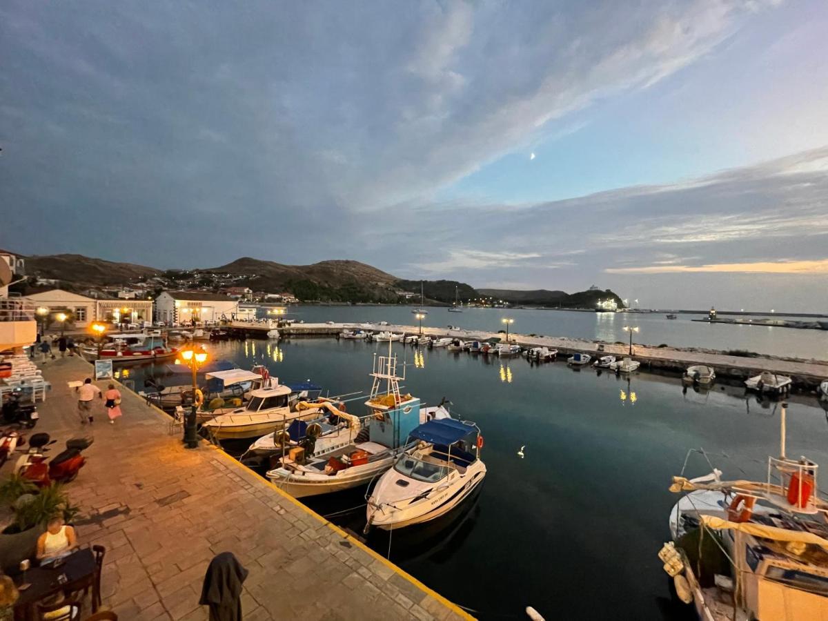 «Αγναντιο L» Δωμάτιο Με Μοναδική Θέα! Myrina Exterior photo